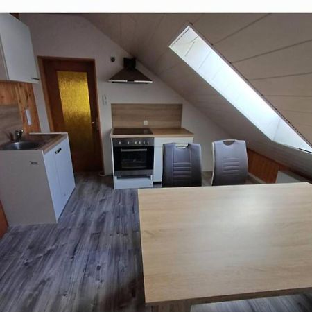 Wolpertshausen Hopfach Dachwohnung מראה חיצוני תמונה
